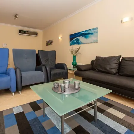 Apartman Cip T2 Sal H
